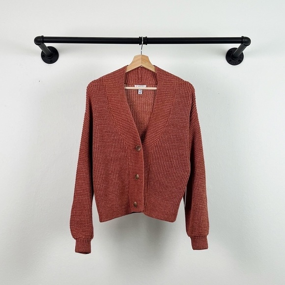 NWT Sisstrevolution Waffle Knit Button Front Sweater Cardigan - Picture 2 of 5